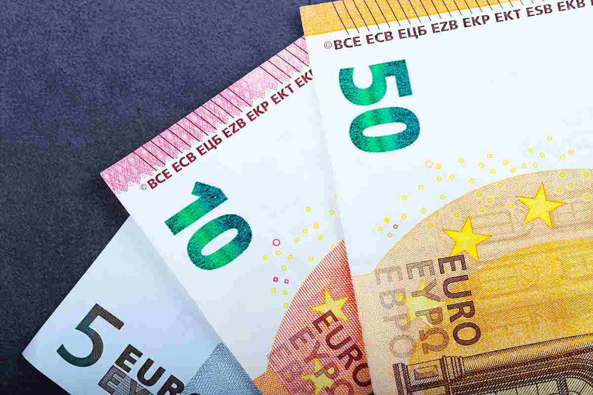 Bonus 350 euro: requisiti e come fare domanda