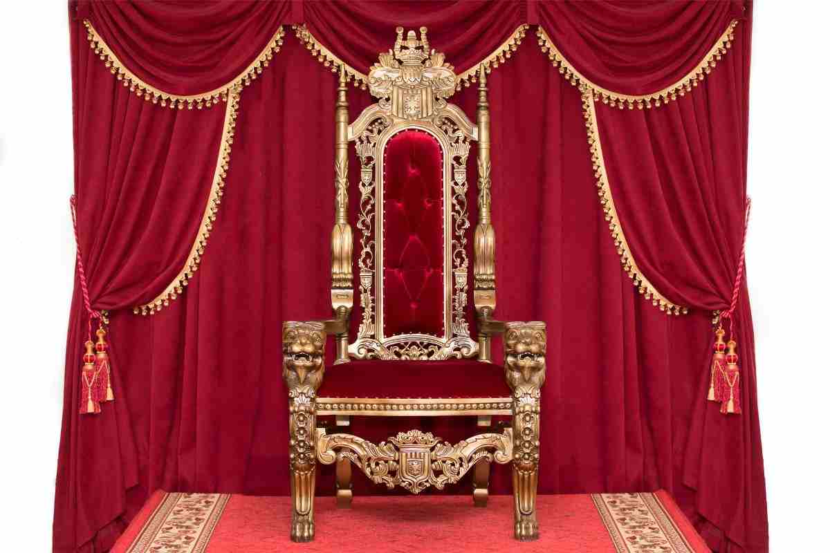royal family gossip erede trono tradimento