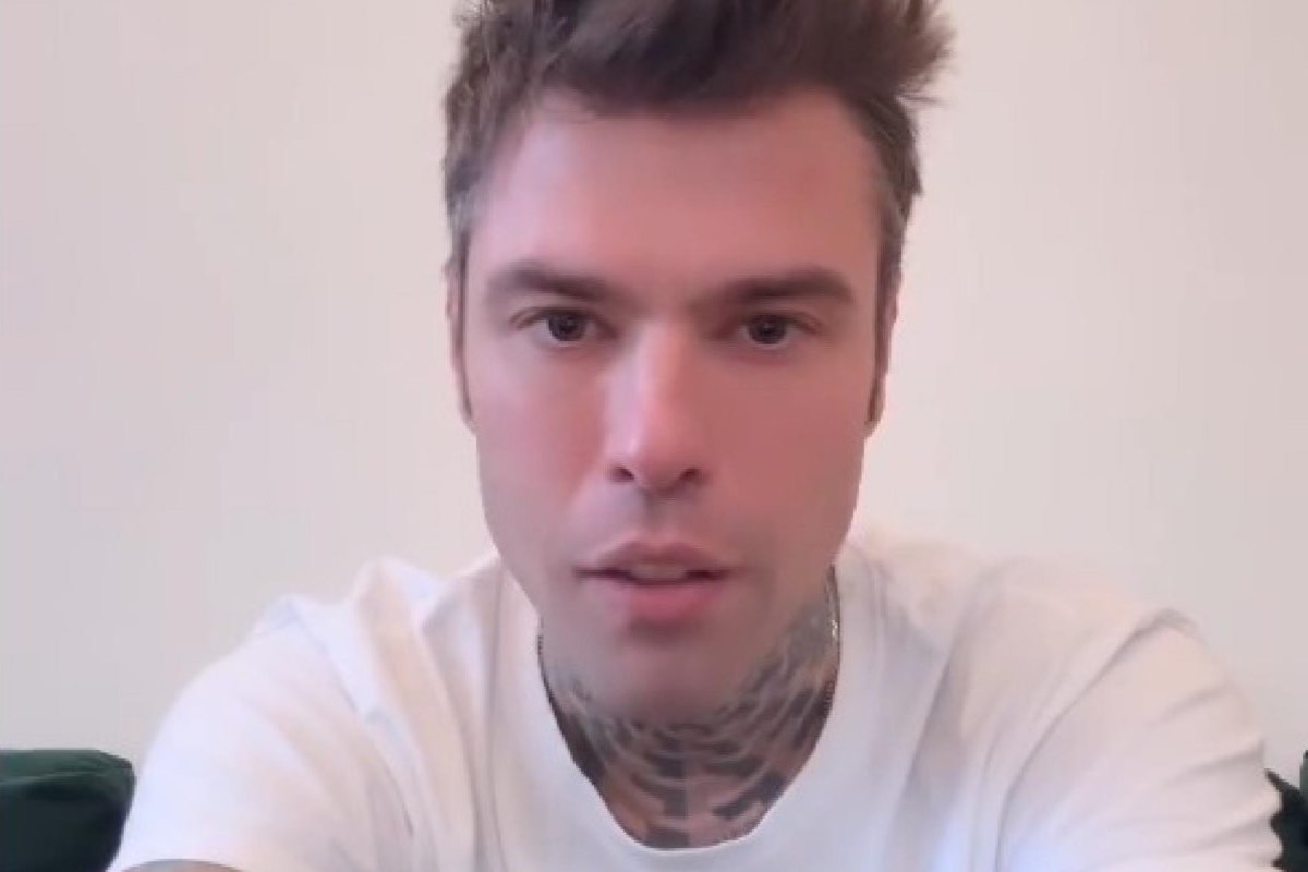 Fedez sporge denuncia, individuati i colpevoli